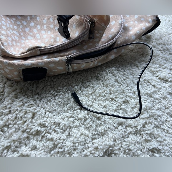 nuPOUCH cross body bag - used - Picture 7 of 10